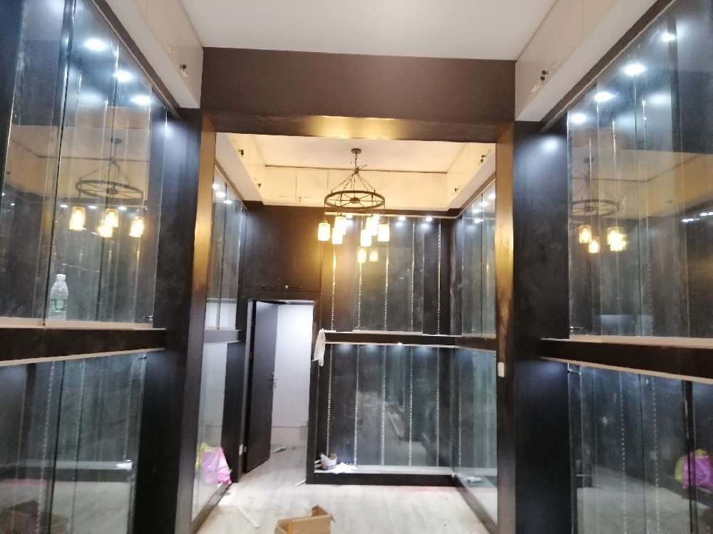花照壁萬代手辦